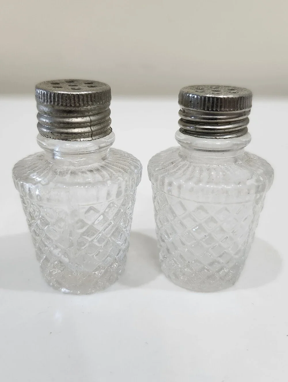 Vintage Salt & Pepper Shaker Set Mini Glass 1950s MCM